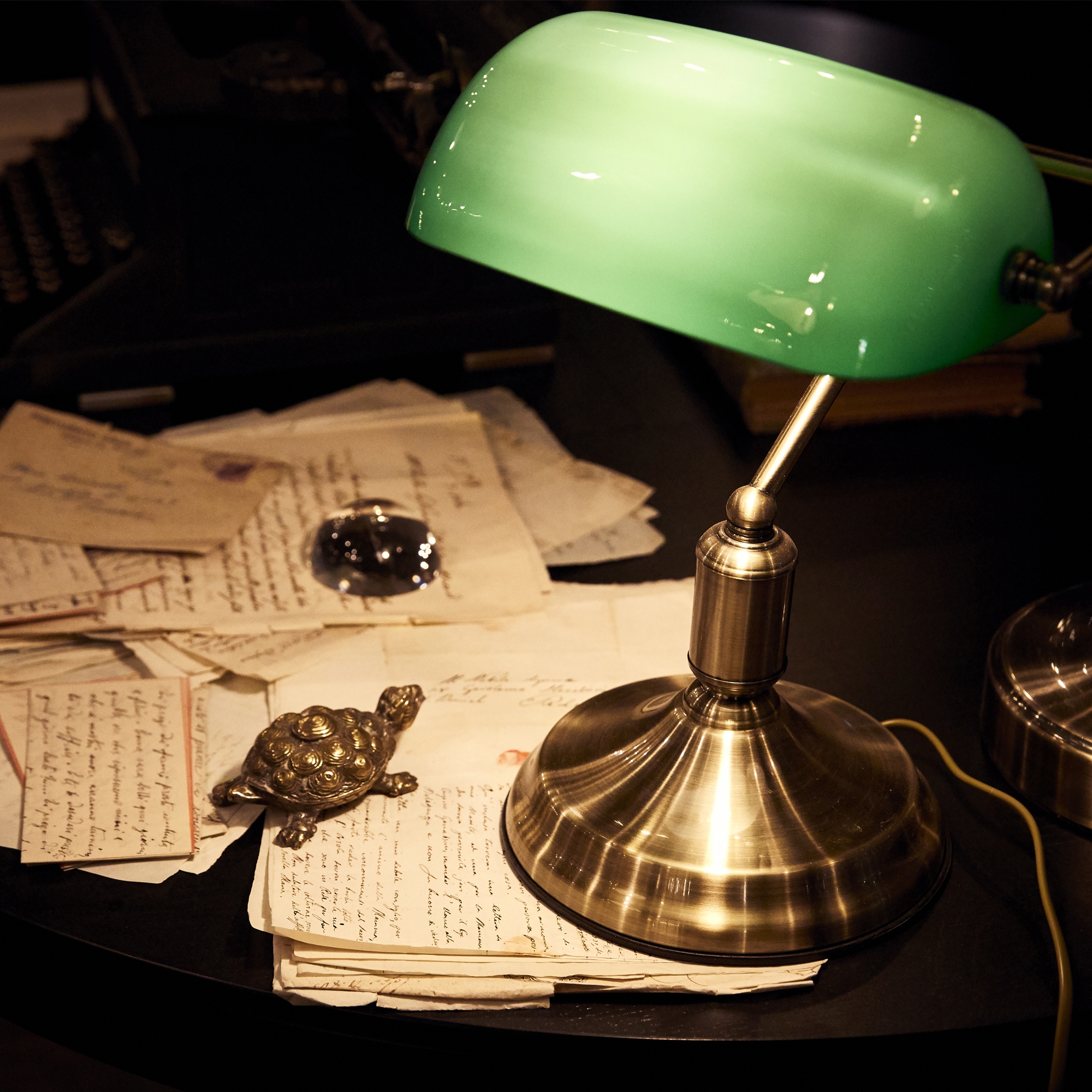Stolna lampa Ideal Lux LAWYER TL1 – Brončana Klasične svjetiljke