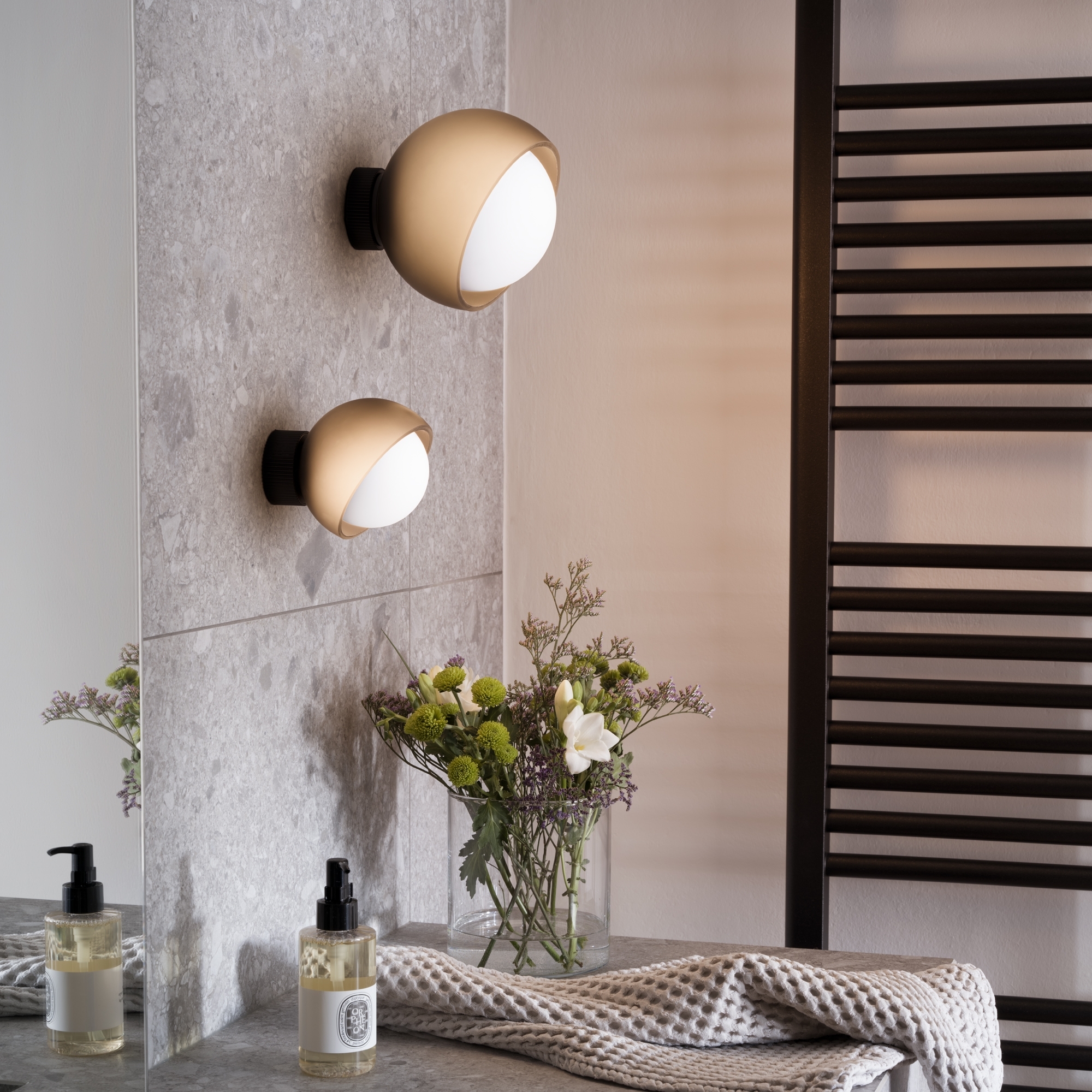 Zidna svjetiljka Ideal Lux BLOOM AP1 D17 – Crna Dekorativna rasvjeta