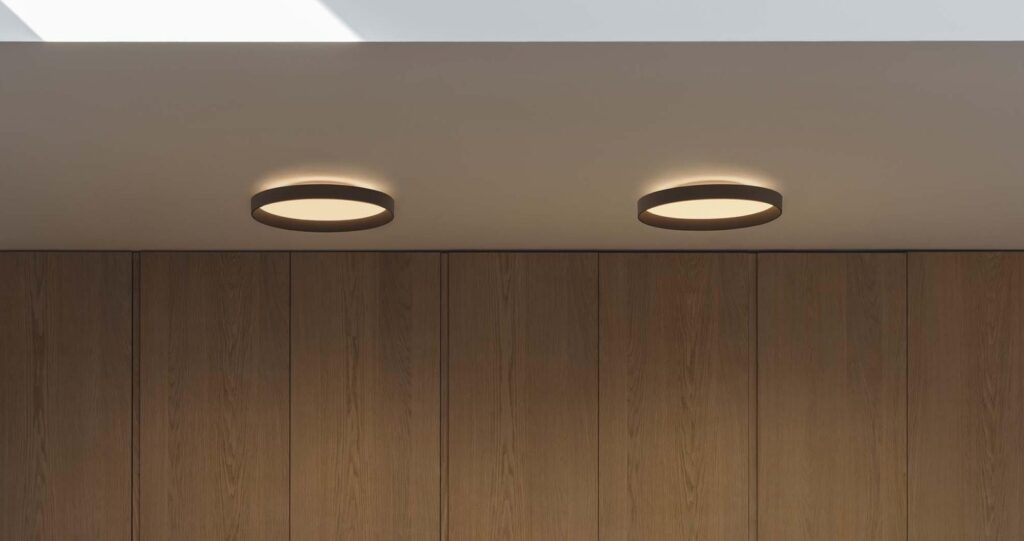 Ideal Lux FLY PL D45 crne plafonjere montirane uz strop u modernom interijeru